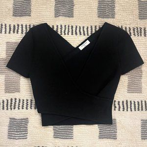 Babaton Sculpt Knit Wrap Cropped Short Sleeve - Black